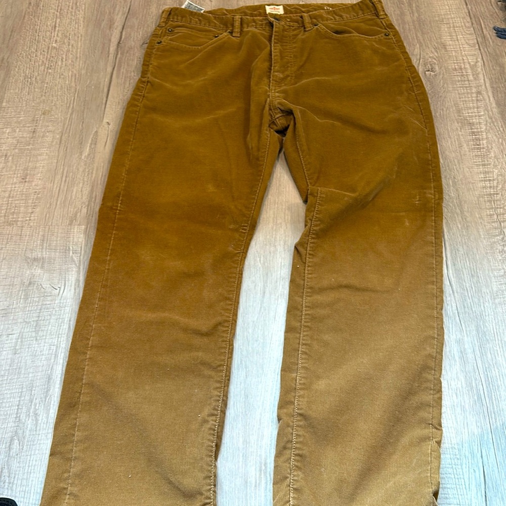 Dockers Tan Corduroy